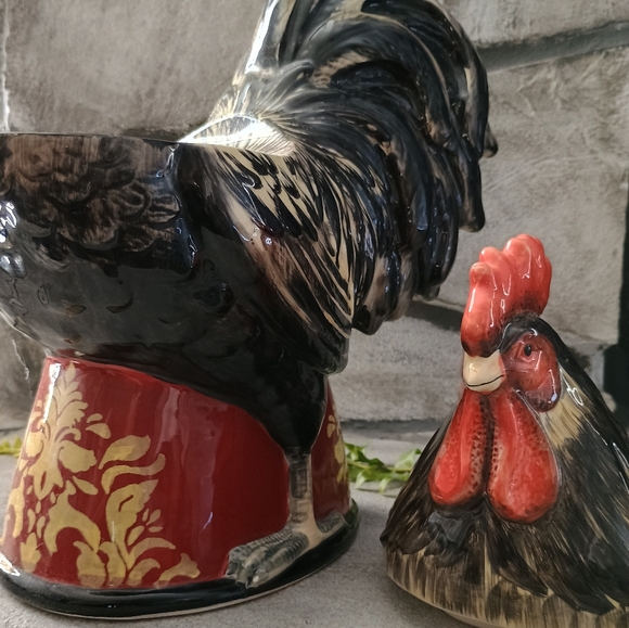 Large Red And Black Rooster Canister Or Cookie Jar, Cottage Cabin Core - Picture 7 of 16